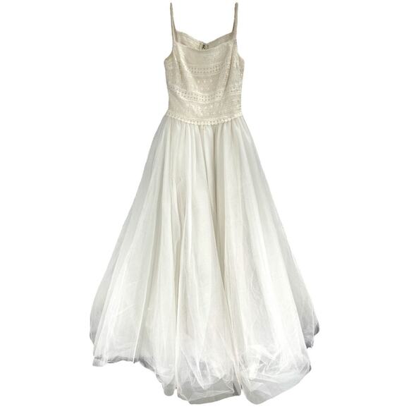 Vintage Tadashi Shoji Tulle Crochet Overlay Wedding Gown 0-2 - Picture 1 of 11
